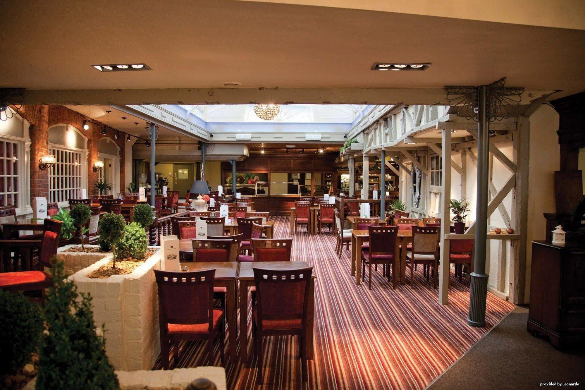 The Admiral Rodney Hotel, Horncastle, Lincolnshire هورنكاستيل المطعم الصورة