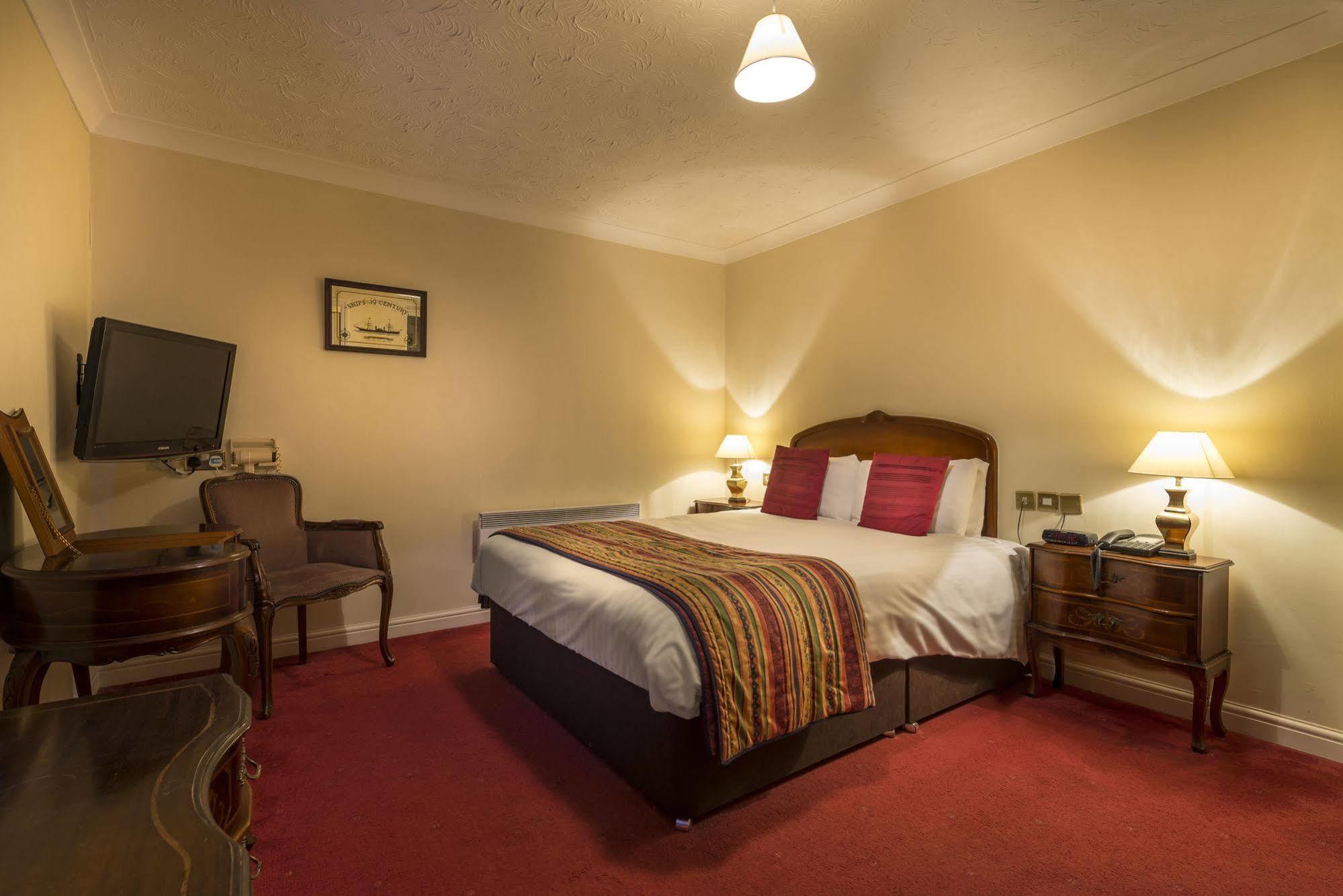 The Admiral Rodney Hotel, Horncastle, Lincolnshire هورنكاستيل المظهر الخارجي الصورة